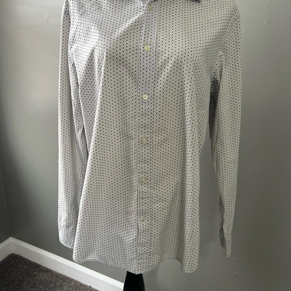 Banana republic men’s size large, long‎ sleeve, Grant, fit button down shirt,